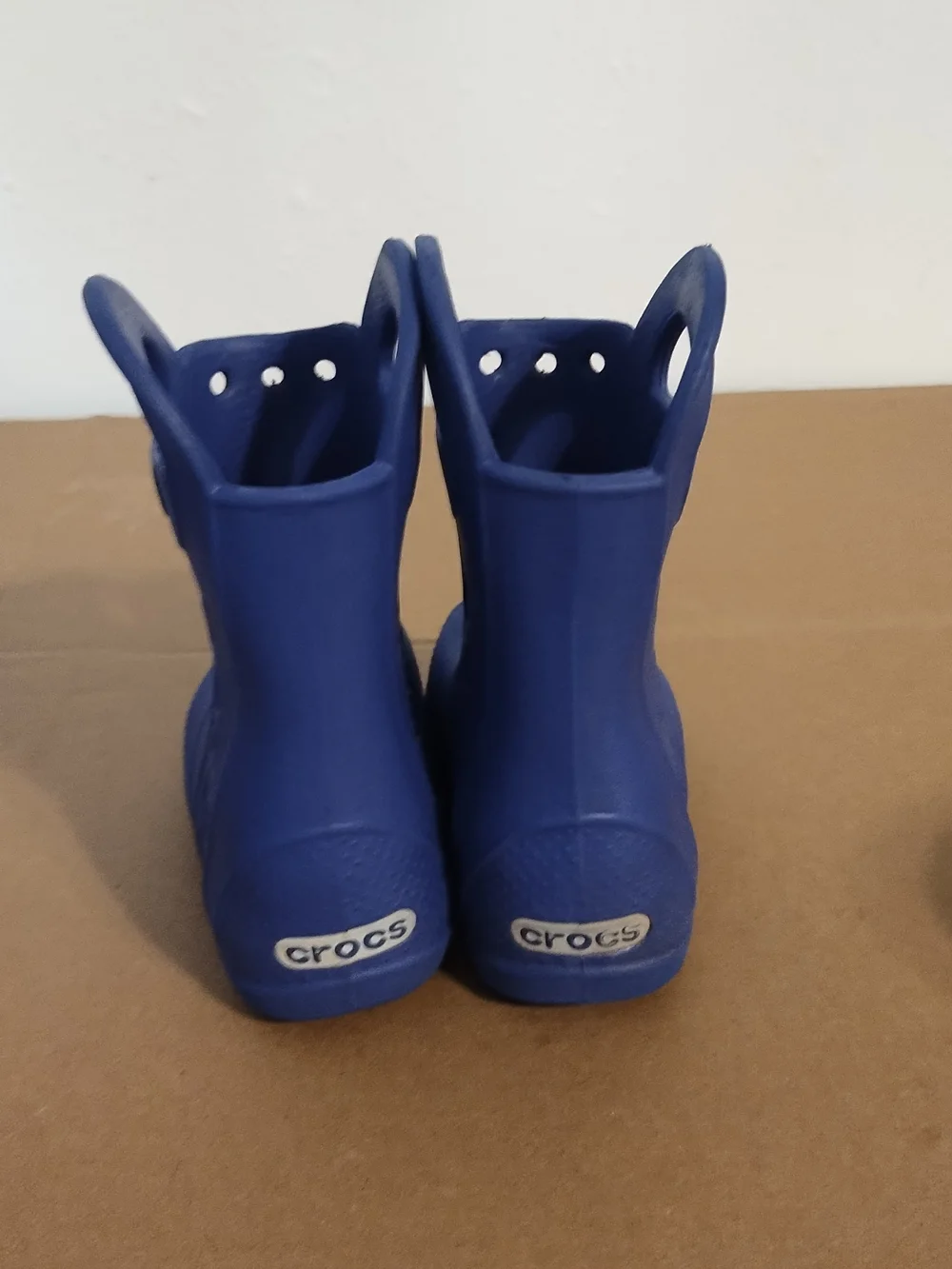 Crocs Blue Handle It Rain Boots Unisex Size C7 Waterproof Pull On